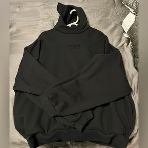 Men’s Fear Of God Essentials Hoodie “Jet Black”